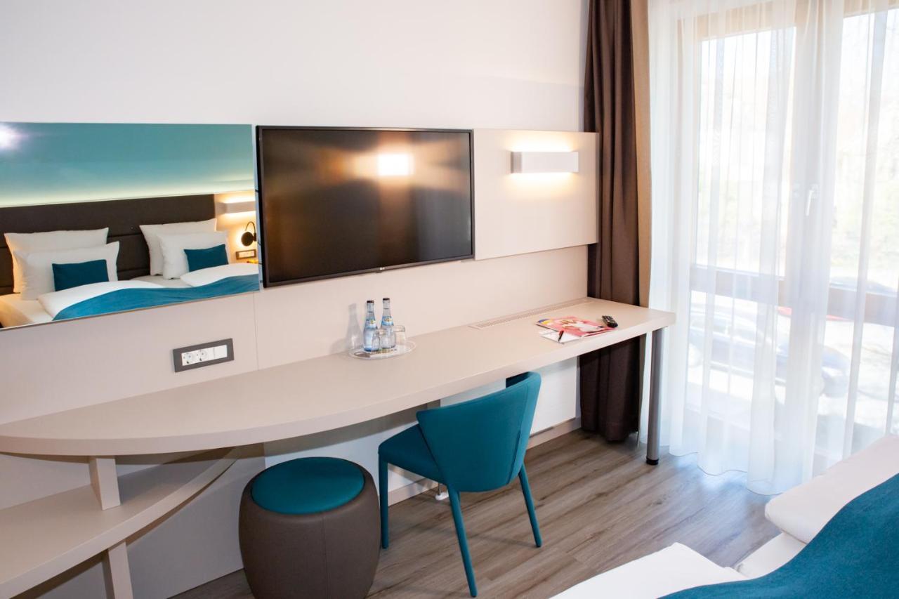 Hotel Kapuzinerhof บีเบอราค อันแดร์ ริสส์ ภายนอก รูปภาพ