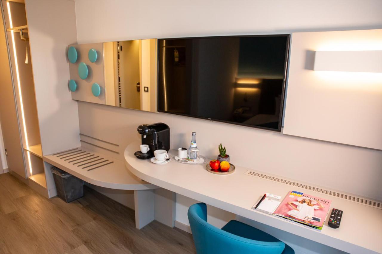Hotel Kapuzinerhof บีเบอราค อันแดร์ ริสส์ ภายนอก รูปภาพ