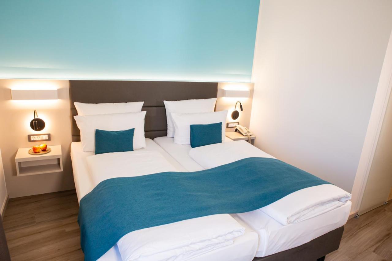Hotel Kapuzinerhof บีเบอราค อันแดร์ ริสส์ ภายนอก รูปภาพ