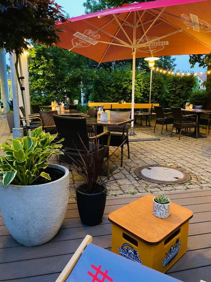 Hotel Kapuzinerhof บีเบอราค อันแดร์ ริสส์ ภายนอก รูปภาพ